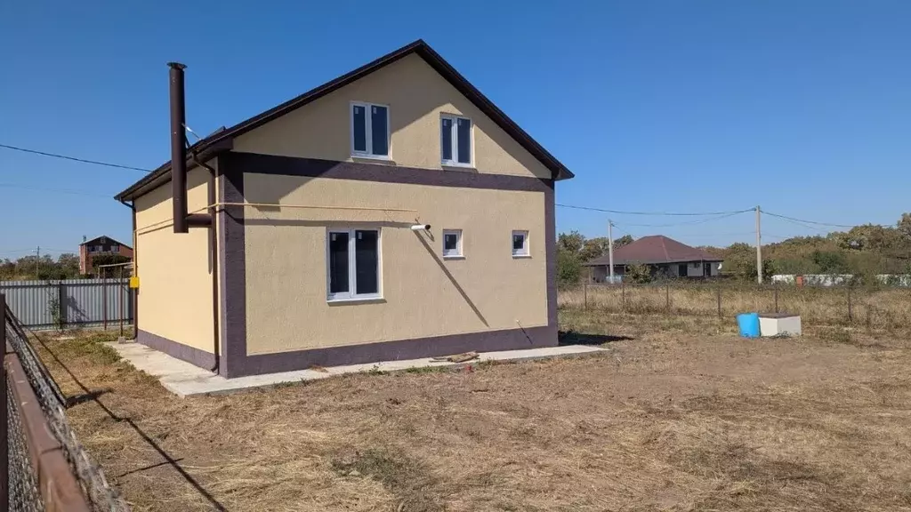 Дом в Краснодарский край, Абинский район, Ахтырское городское ... - Фото 1