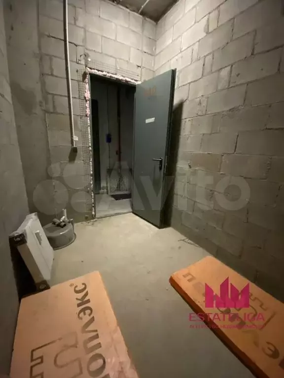 Продам помещение свободного назначения, 3.2 м - Фото 1