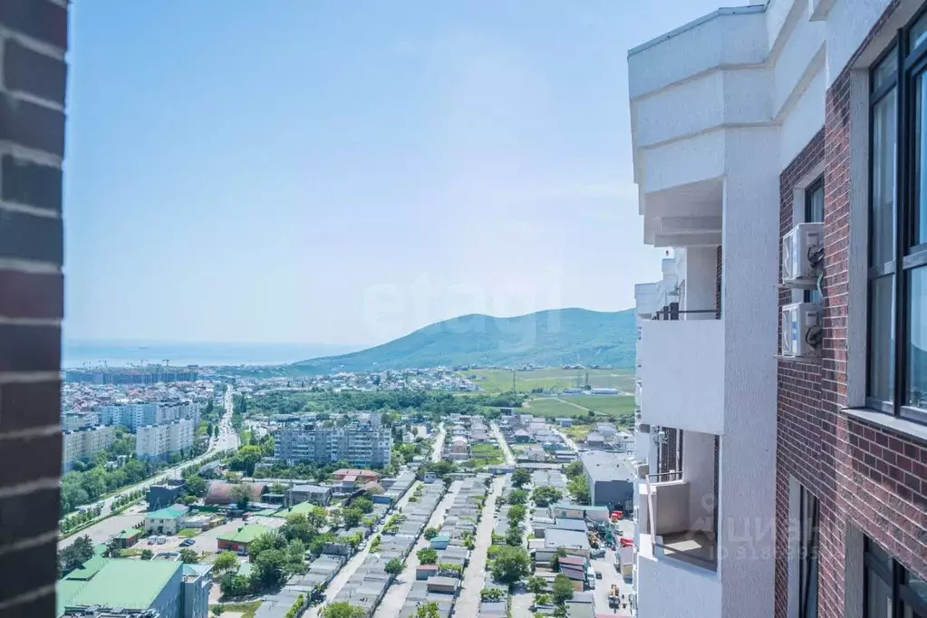 2-к кв. Краснодарский край, Новороссийск Мысхакское ш., 59В (75.0 м) - Фото 1