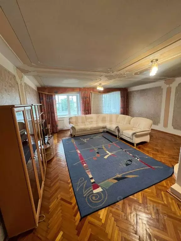 4-к кв. Амурская область, Благовещенск ул. Горького, 136 (135.0 м) - Фото 0