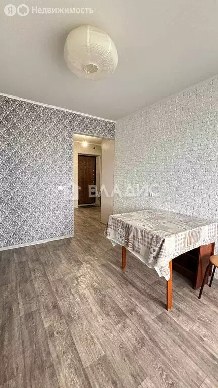 1-комнатная квартира: Октябрьский, 34-й микрорайон, 15/1 (42.5 м) - Фото 1