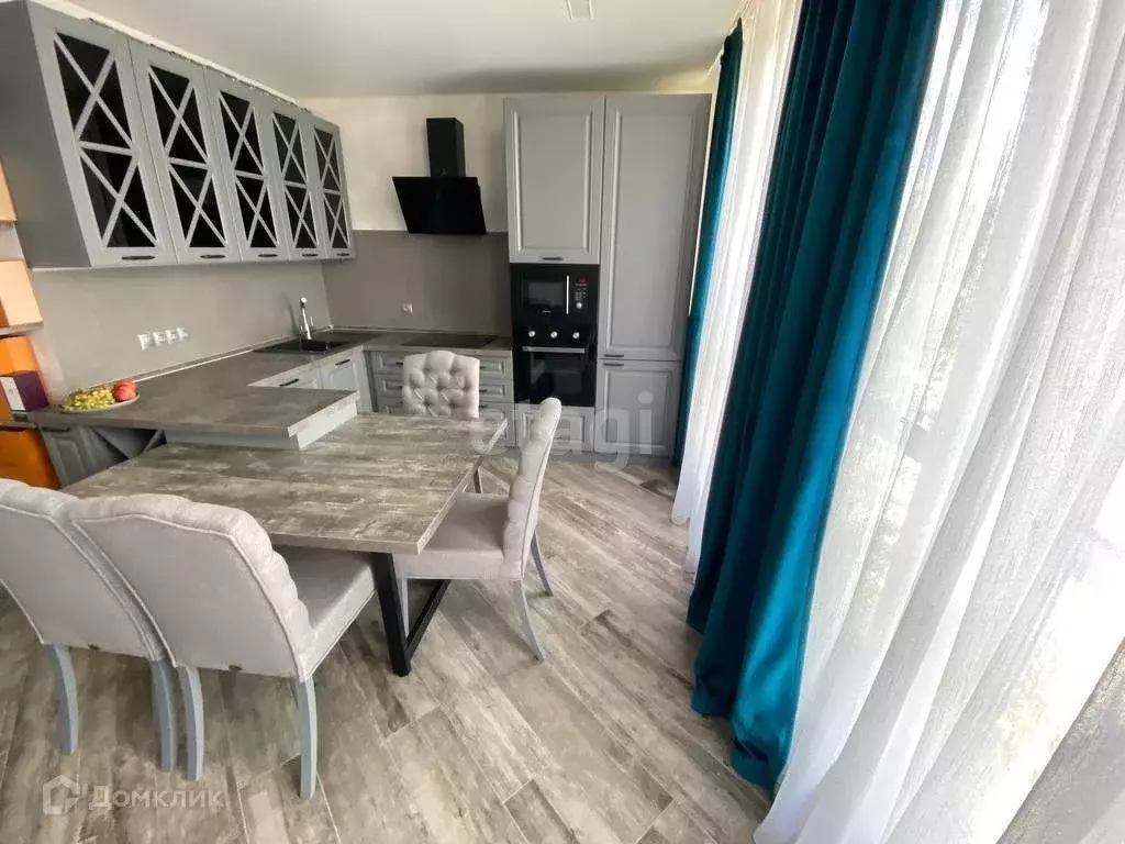 Продаётся 1-к квартира, 64 м - Фото 1