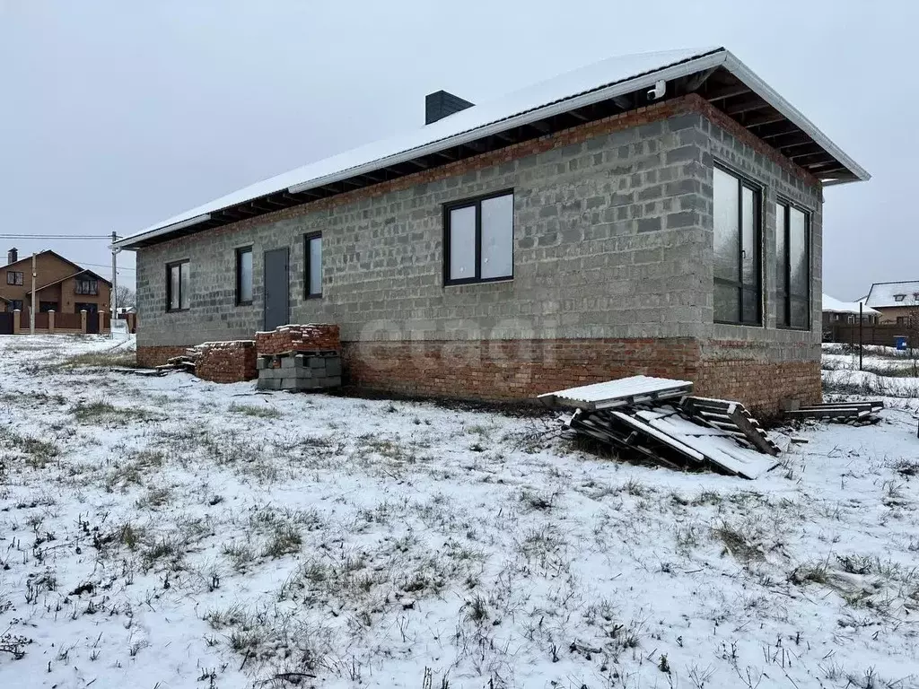 Дом в Белгородская область, Белгород ул. Лазурная, 2 (85 м) - Фото 1