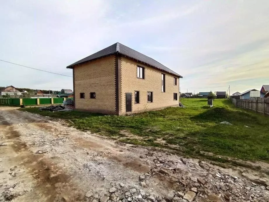 Коттедж в Пермский край, Соликамский городской округ, д. Чертеж ул. ... - Фото 1