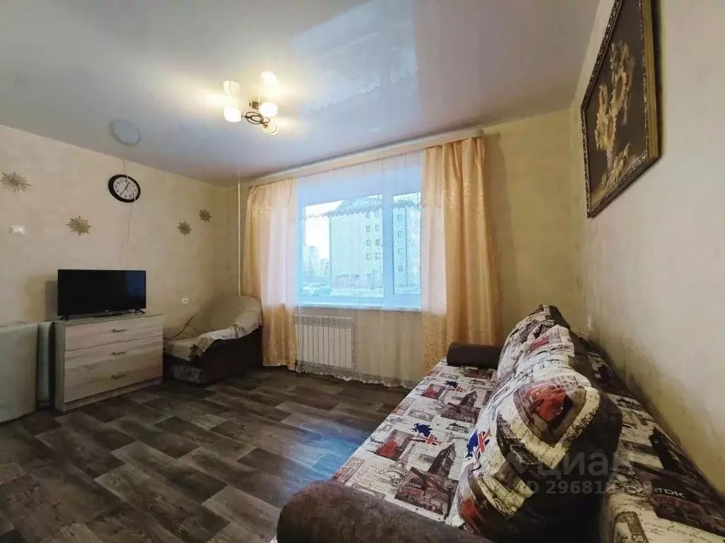 1-к кв. Тюменская область, Тобольск 9-й мкр, 20 (35.0 м) - Фото 1