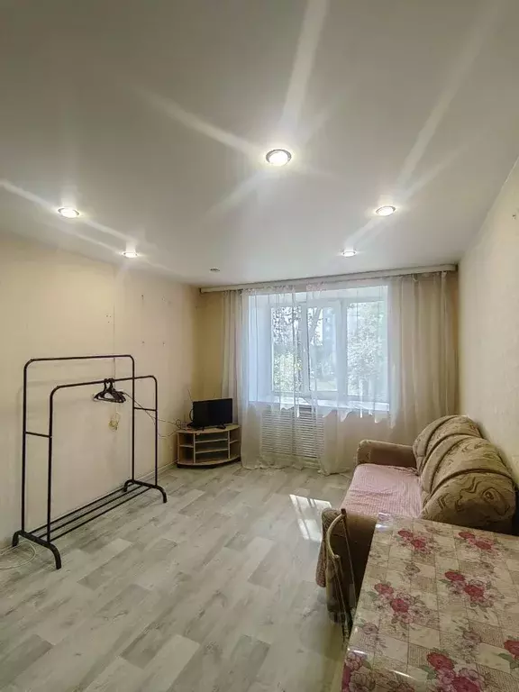 Комната Хакасия, Абакан Вокзальная ул., 10 (18.0 м) - Фото 1