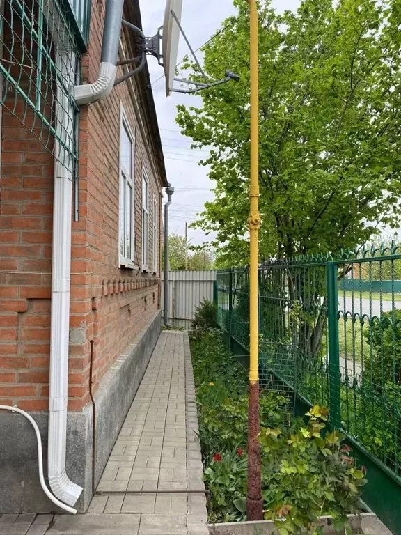 Дом в Ростовская область, Егорлыкская ст-ца ул. Максима Горького, 115 ... - Фото 2