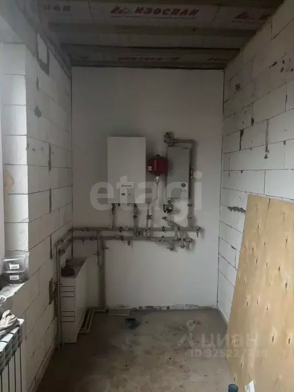 Дом в Кировская область, Слободской район, Шиховское с/пос, д. ... - Фото 1