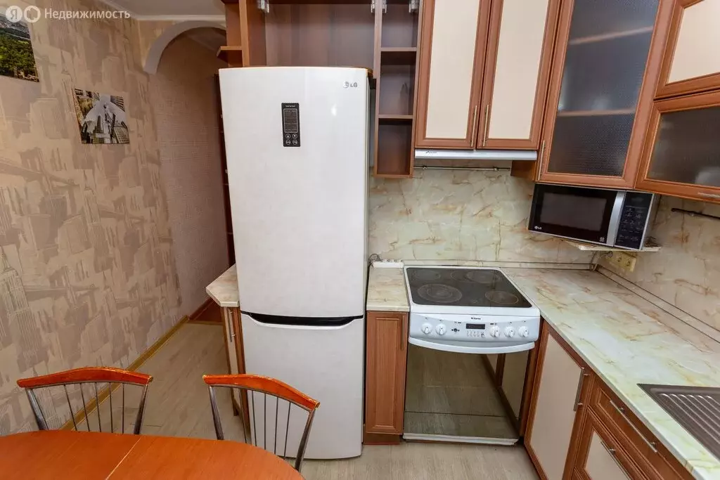 3-комнатная квартира: Владивосток, Западная улица, 27 (72 м) - Фото 1