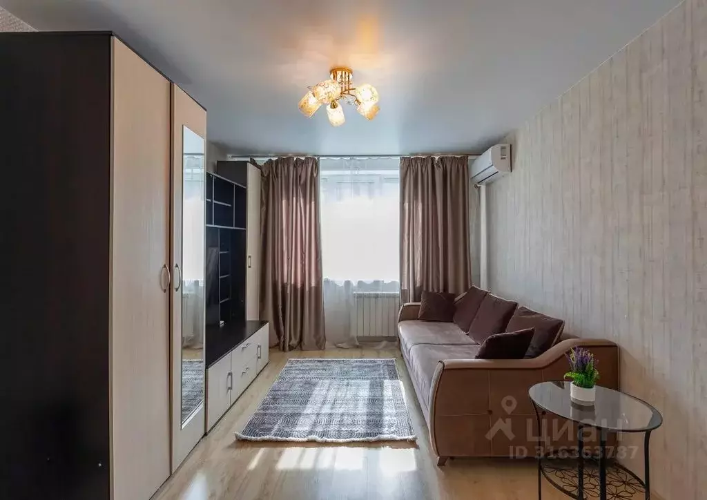 2-к кв. Приморский край, Владивосток ул. Кирова, 68 (44.0 м) - Фото 0