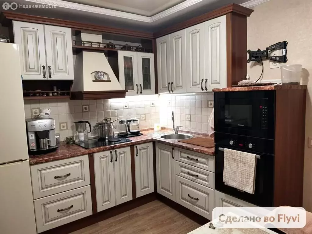 3-комнатная квартира: Новоалтайск, Высоковольтная улица, 12 (98.6 м) - Фото 1