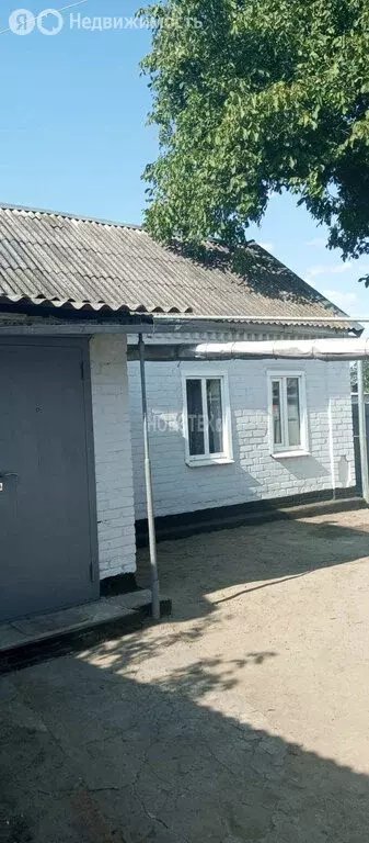 Дом в Кропоткин, улица Сергея Целых, 4 (33 м) - Фото 1