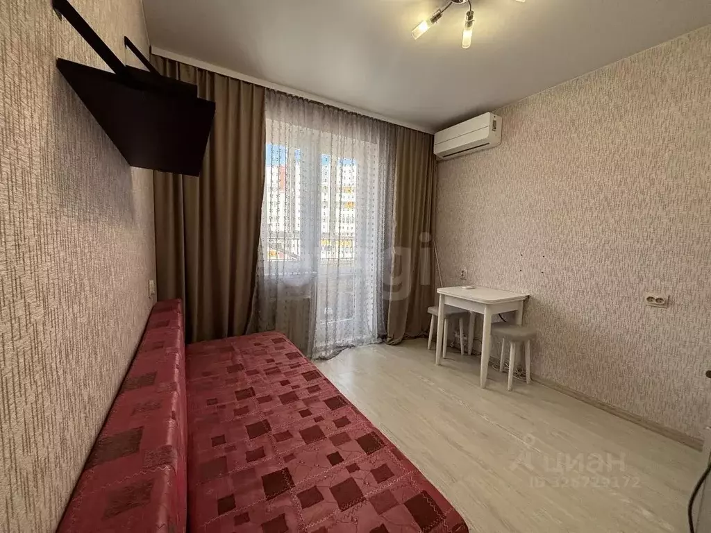 Студия Тюменская область, Тюмень ул. Новоселов, 111 (16.0 м) - Фото 1