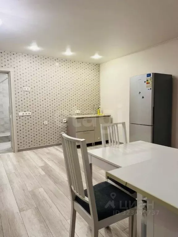 2-к кв. Красноярский край, Красноярск Северный мкр, ул. Водопьянова, 5 ... - Фото 1