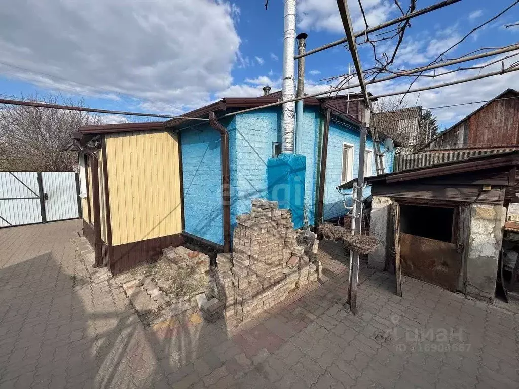 Дом в Белгородская область, Валуйки ул. Чернышевского, 11 (78 м) - Фото 1
