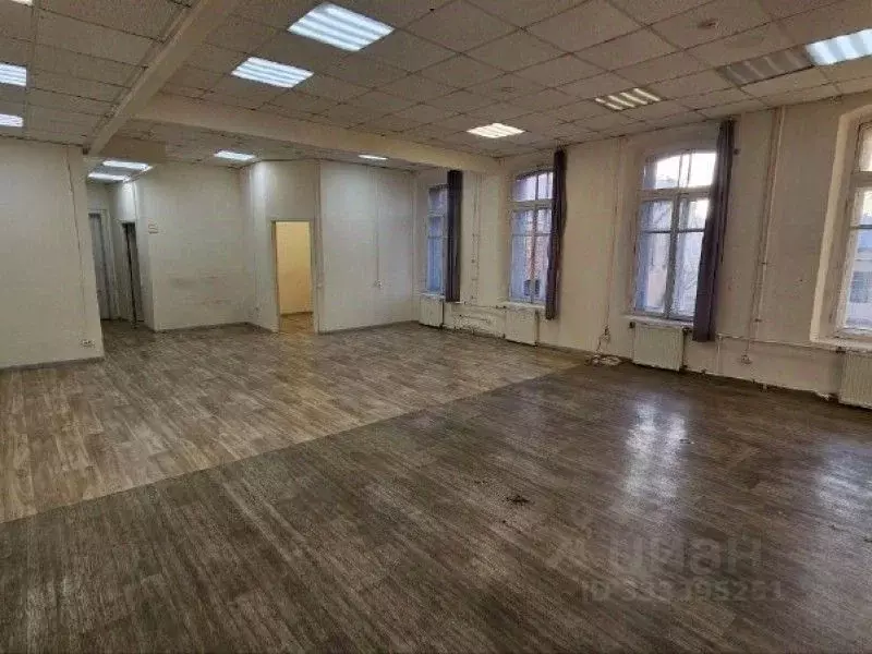 Склад в Санкт-Петербург Дегтярная ул., 5-7 (140 м) - Фото 2