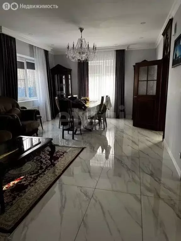 Дом в Ростов-на-Дону, Черниговская улица (182.5 м) - Фото 0