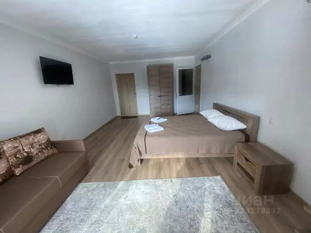 Комната Кабардино-Балкария, Эльбрусский район, с. Терскол ул. Азау, 9 - Фото 2