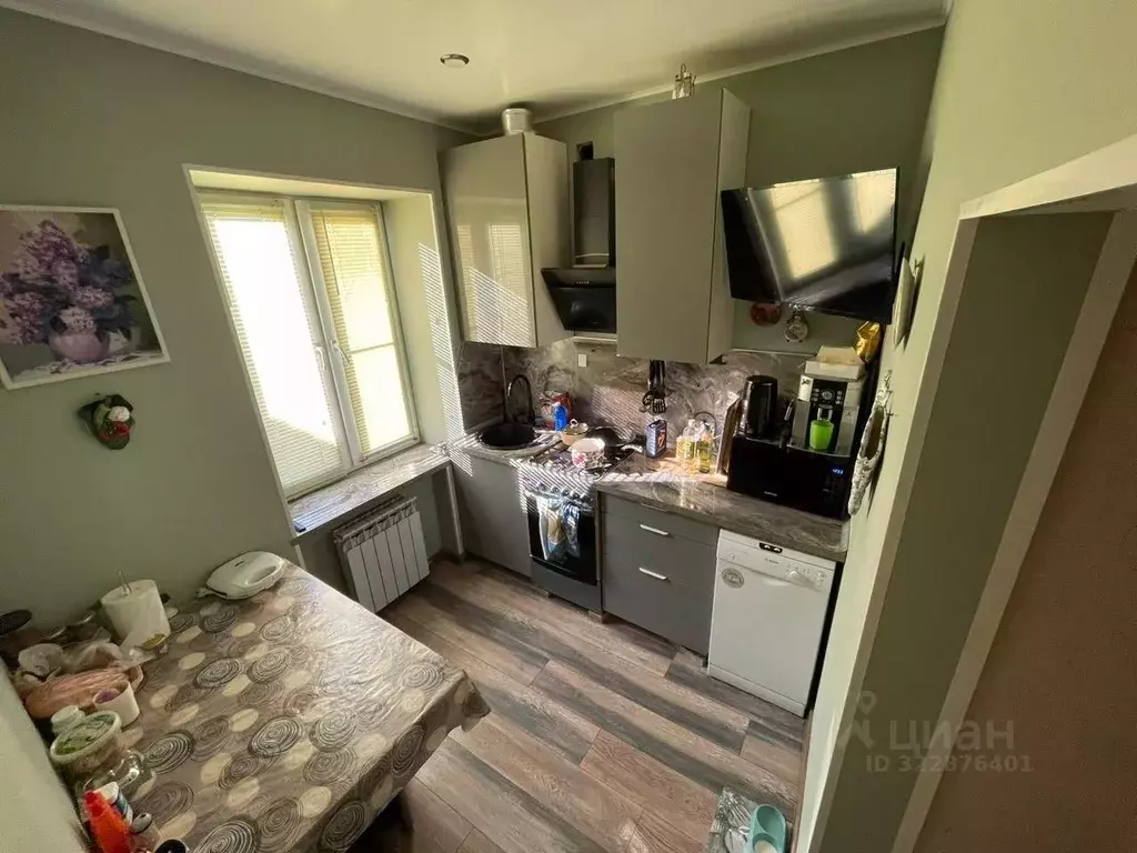 3-к кв. Ленинградская область, Кировск Советская ул., 26 (80.6 м) - Фото 1