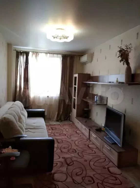 1-к. квартира, 40 м, 17/22 эт. - Фото 1