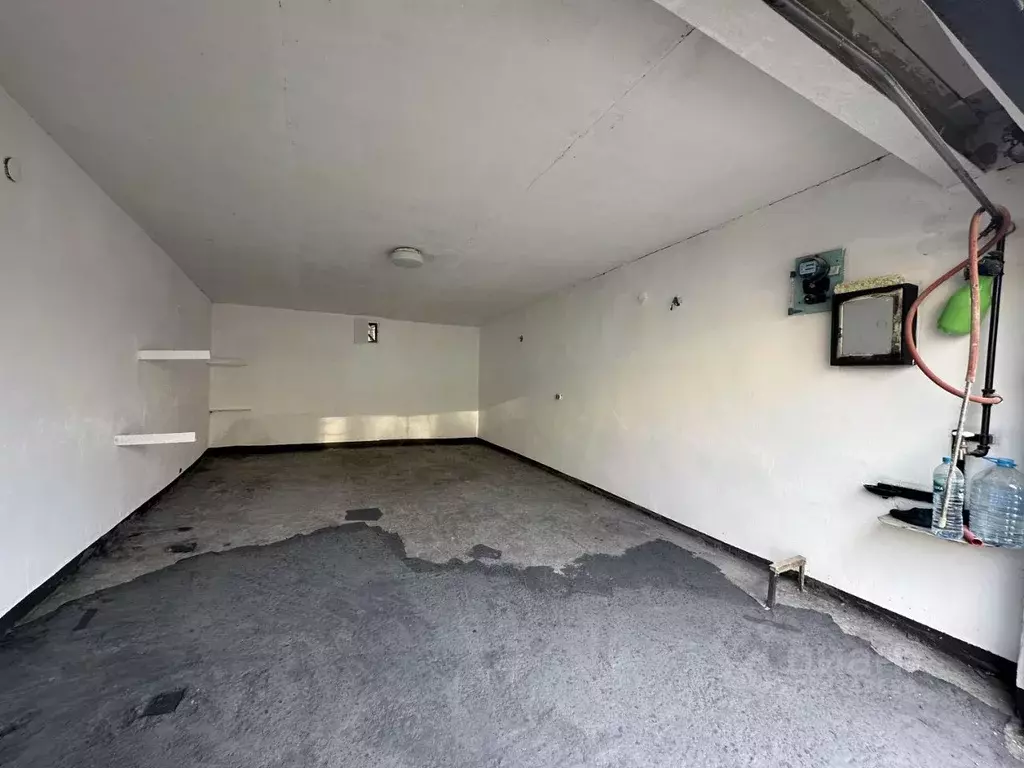 Гараж в Краснодарский край, Новороссийск ул. Советов, 20 (21 м) - Фото 2