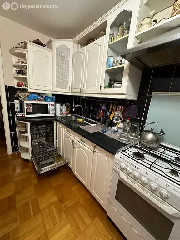 4-комнатная квартира: Саратов, Новоузенская улица, 63/65 (74.5 м) - Фото 2