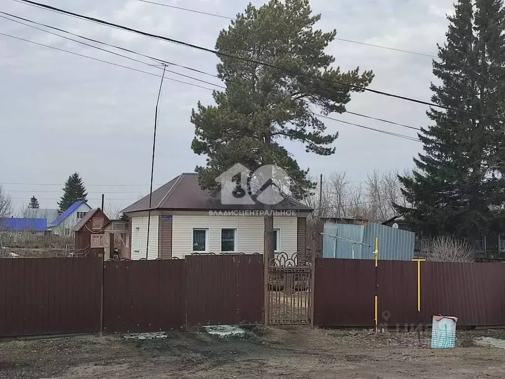 Дом в Новосибирская область, Мошковский район, с. Сокур Советская ул., ... - Фото 1