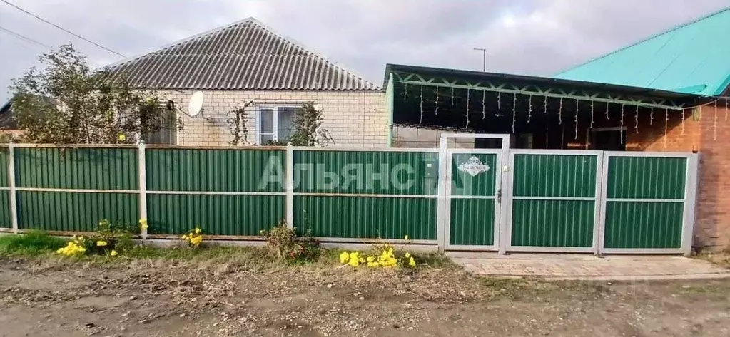 Дом в Краснодарский край, Усть-Лабинский район, Воронежское с/пос, ... - Фото 2