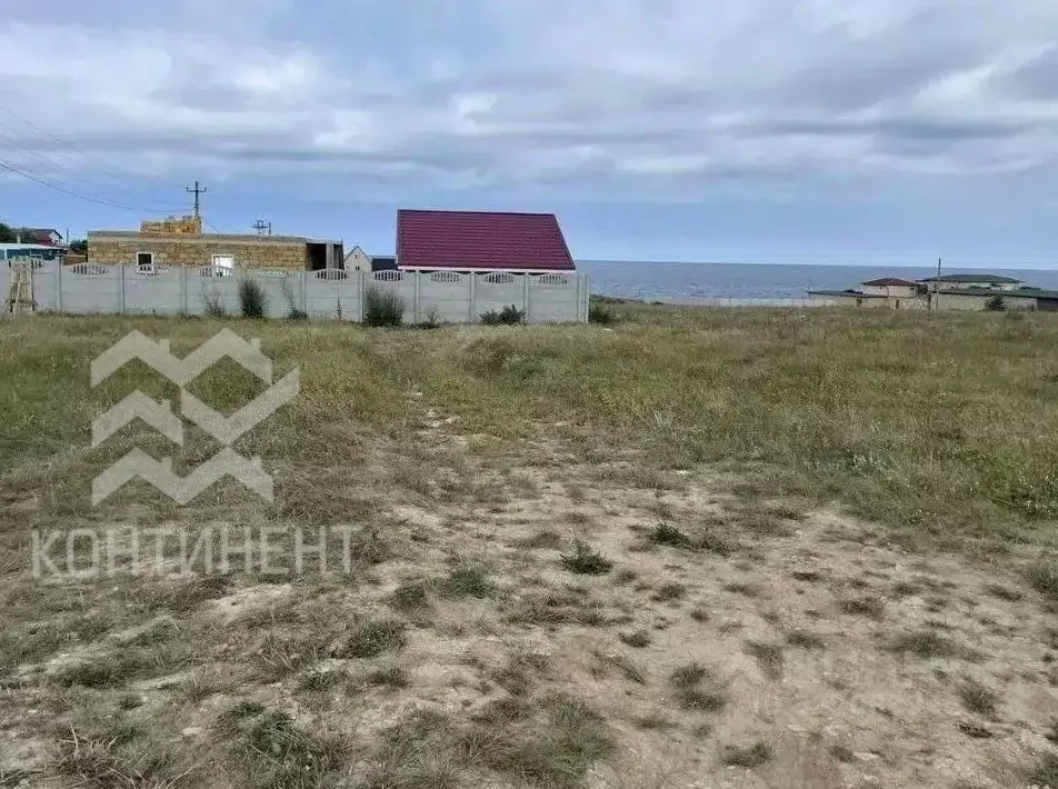 Участок в Крым, Черноморское пгт, Кипарис СНТ ул. Весенняя (4.0 сот.) - Фото 1