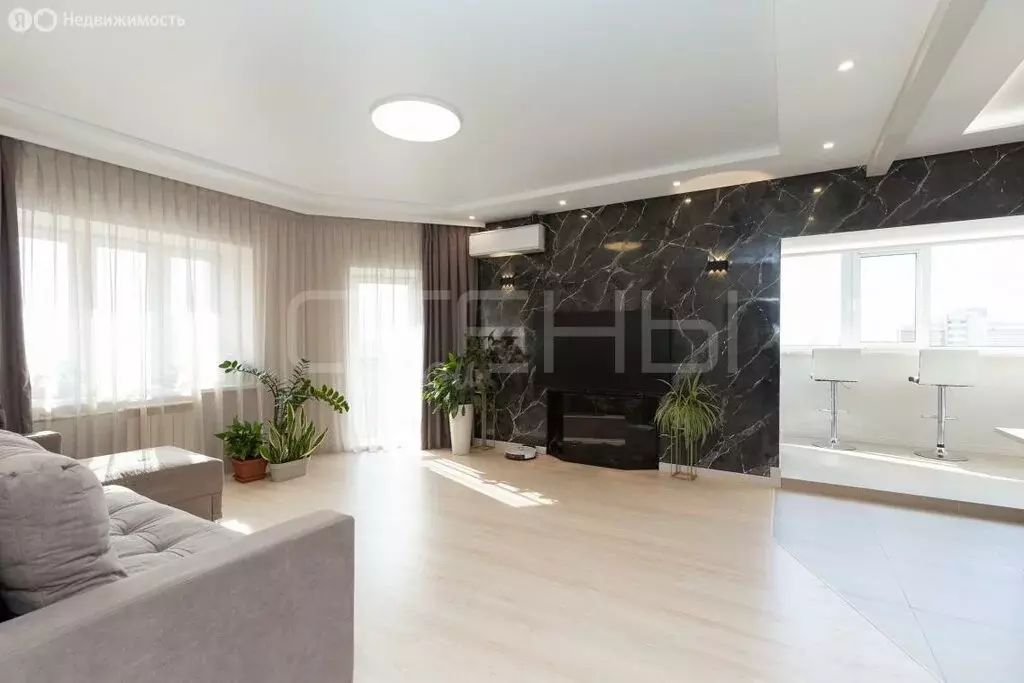 2-комнатная квартира: Благовещенск, Зейская улица, 295 (92 м) - Фото 1