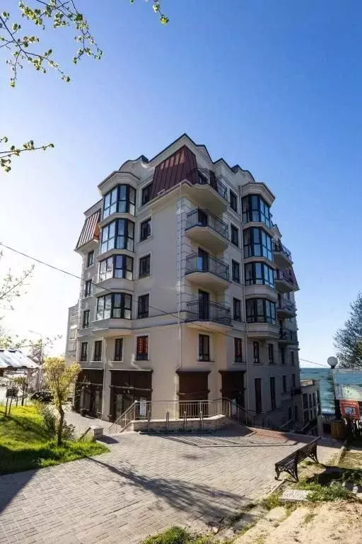 1-к кв. Калининградская область, Пионерский Портовая ул., 5 (60.0 м) - Фото 0