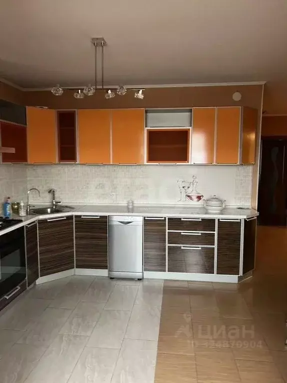 3-к кв. Калужская область, Калуга ул. Чехова, 13А (91.7 м) - Фото 0