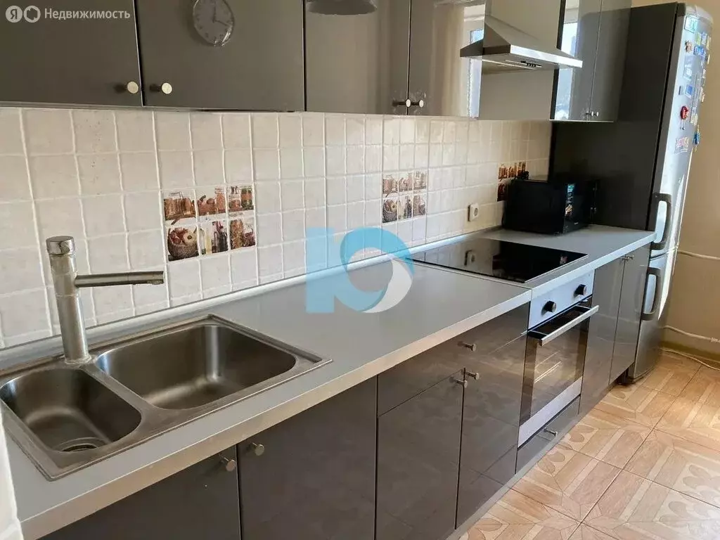 2-комнатная квартира: Уфа, Кавказская улица, 12 (63.6 м) - Фото 1