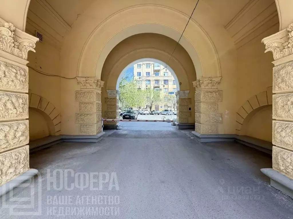 Помещение свободного назначения в Волгоградская область, Волгоград ул. ... - Фото 2