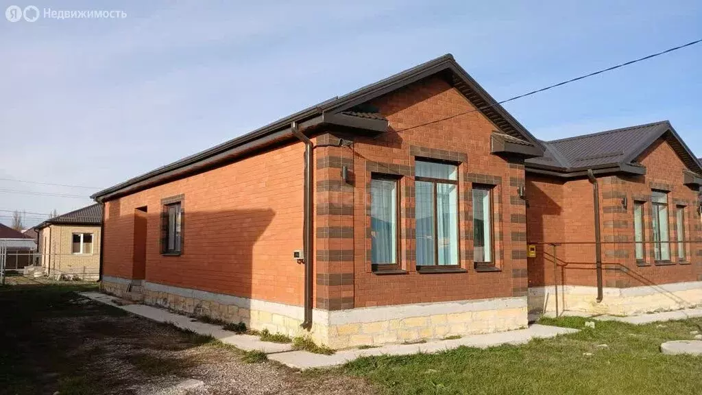 Дом в Михайловск, Обильная улица (95 м) - Фото 2