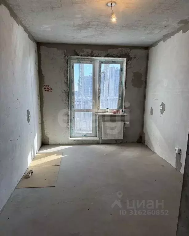 2-к кв. Калужская область, Калуга ул. Минская, 7 (65.0 м) - Фото 0