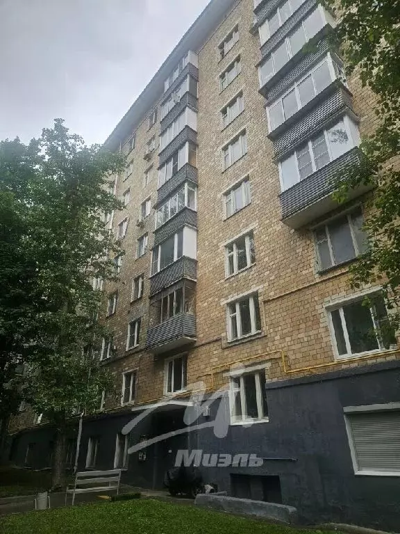 Продается 3-комнатная квартира - Фото 1