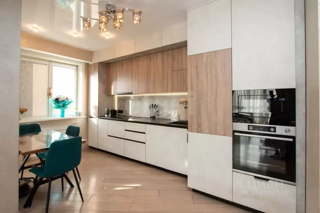 3-к кв. Кемеровская область, Новокузнецк ул. Тольятти, 5Б (100.8 м) - Фото 2