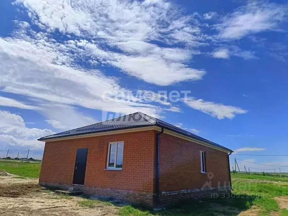 Дом в Калмыкия, Элиста просп. Энтузиастов (117 м) - Фото 1