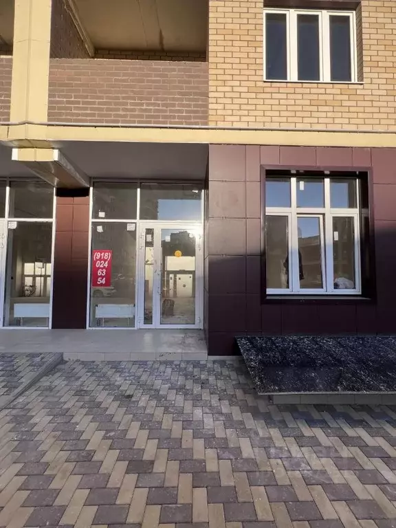 Помещение свободного назначения в Краснодарский край, Краснодар Имени ... - Фото 1