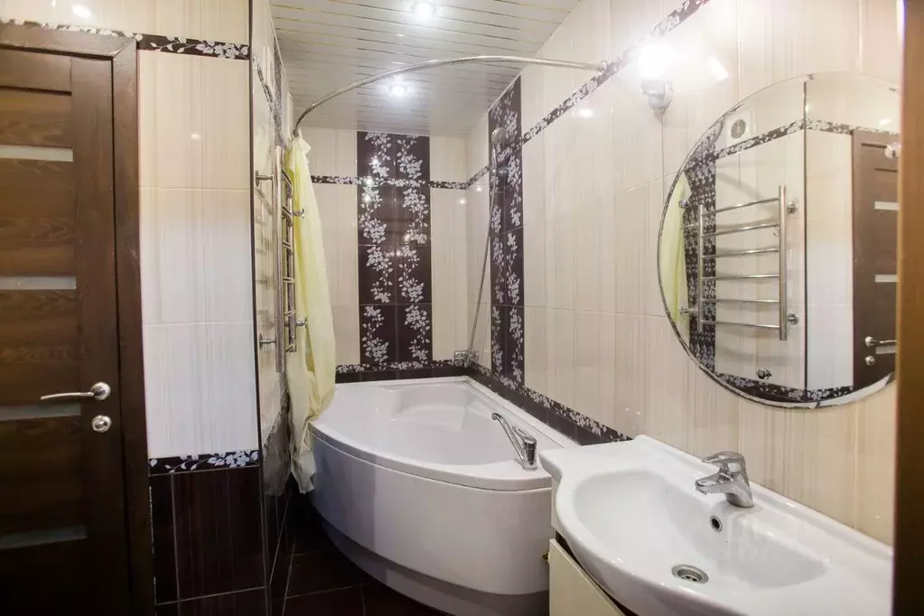 4-к кв. Волгоградская область, Волжский Пионерская ул., 25 (72.1 м) - Фото 1