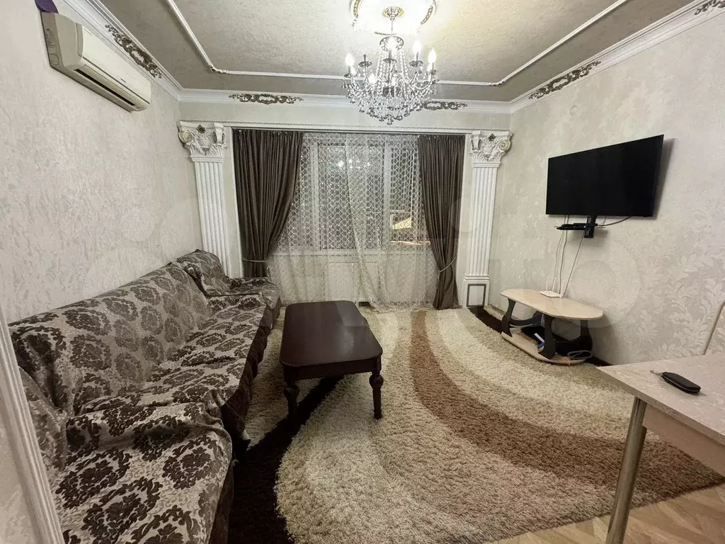 2-к. квартира, 65 м, 9/18 эт. - Фото 0