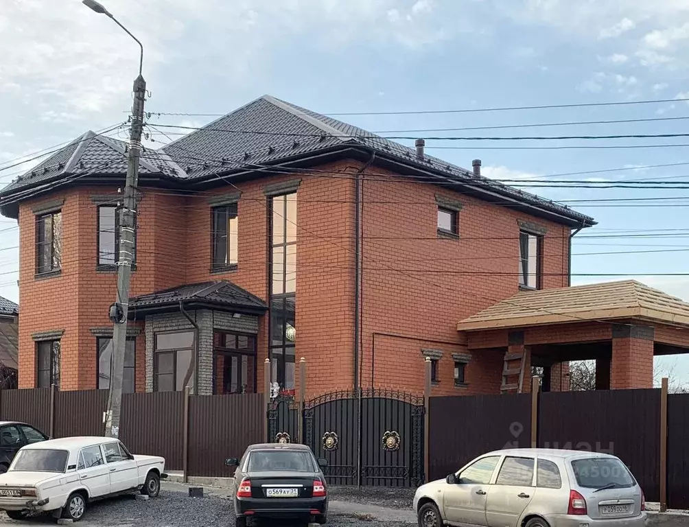 Коттедж в Курская область, Курск ул. Бойцов 9-й Дивизии, 57 (265 м) - Фото 1