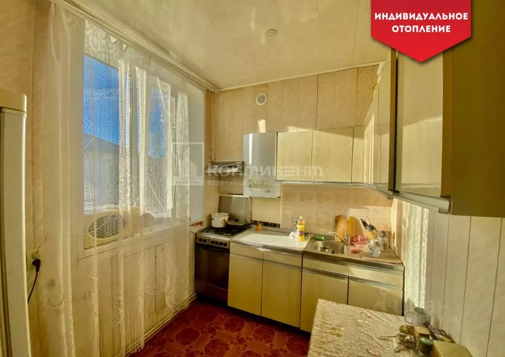 3-к кв. Владимирская область, Ковров ул. 3-го Интернационала, 30 (48.3 ... - Фото 0