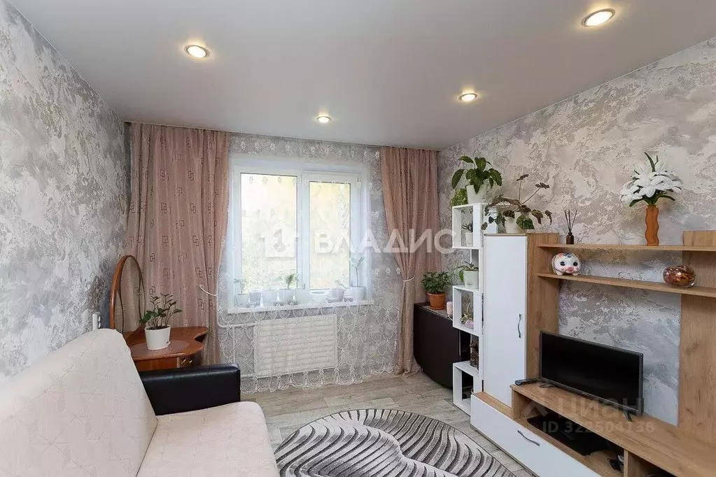 2-к кв. Владимирская область, Владимир ул. Безыменского, 9а (50.2 м) - Фото 1