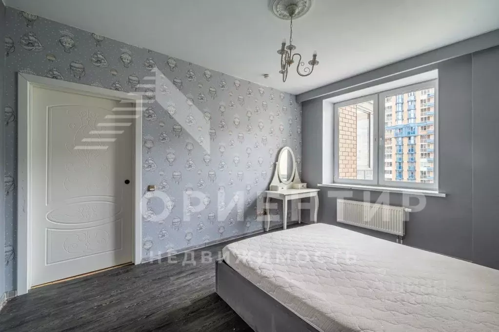 2-к кв. Свердловская область, Екатеринбург ул. Циолковского, 27 (70.8 ... - Фото 1