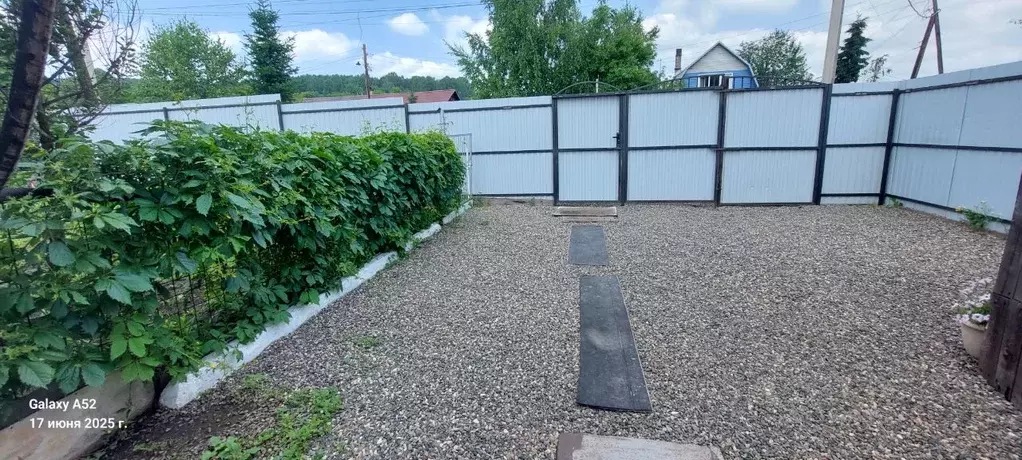Дом в Кемеровская область, Новокузнецкий муниципальный округ, с. ... - Фото 1