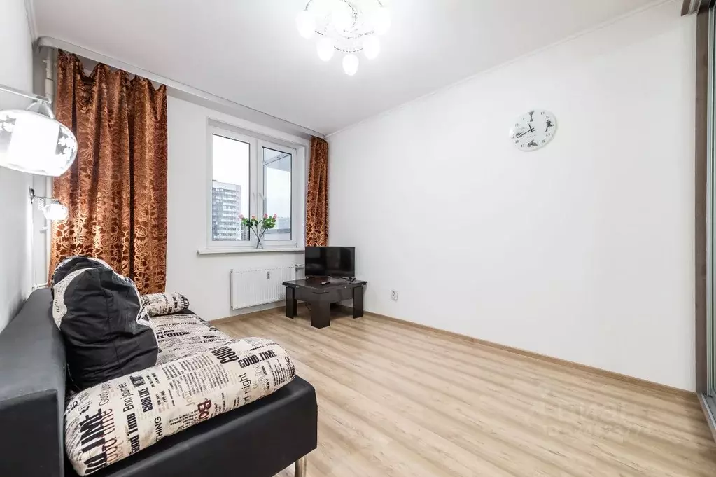 1-к кв. Ленинградская область, Мурино Всеволожский район, ул. ... - Фото 1