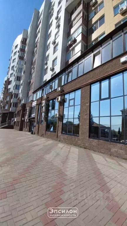2-к кв. Курская область, Курск ул. Володарского, 70 (90.5 м) - Фото 0