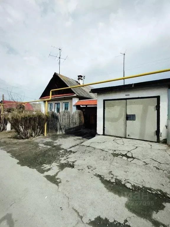 Дом в Свердловская область, Асбест Парковая ул., 18 (65 м) - Фото 0